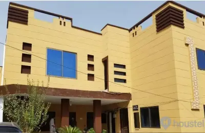 Khan's Hostel